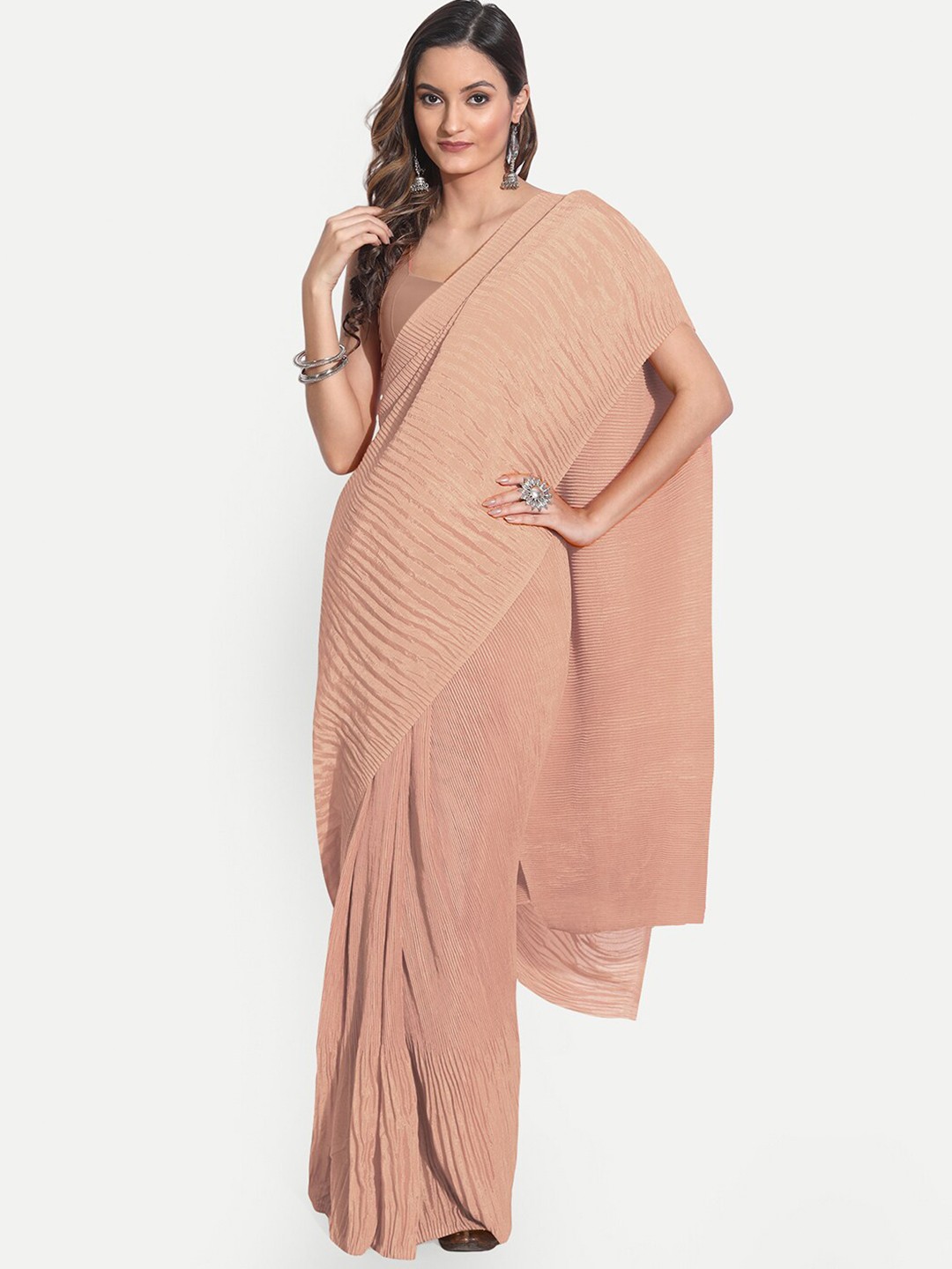 

TORONFRAS Peach-Coloured Art Silk Saree