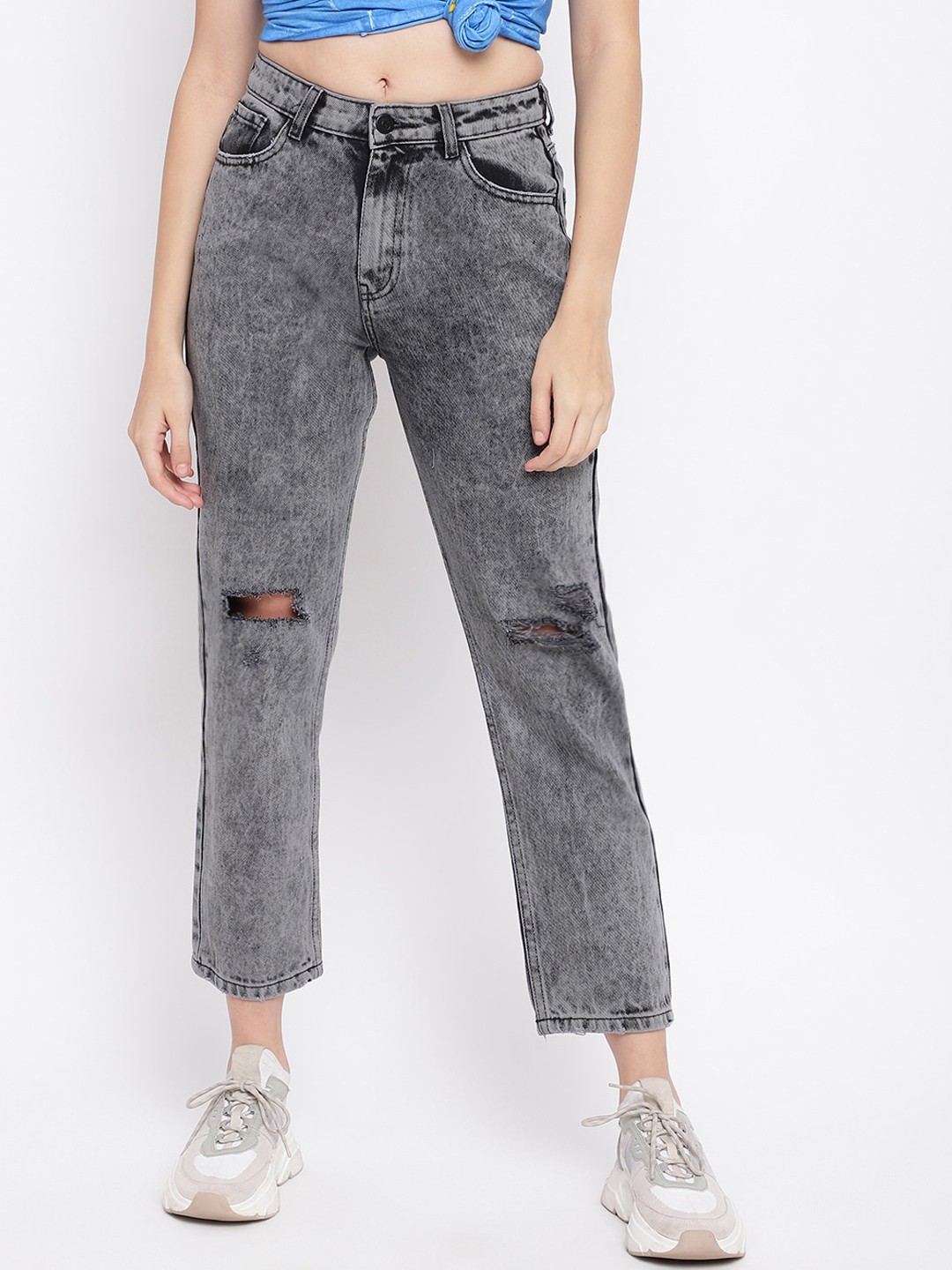 

Belliskey Women Grey Relaxed Fit High-Rise Mildly Distressed Heavy Fade Jeans