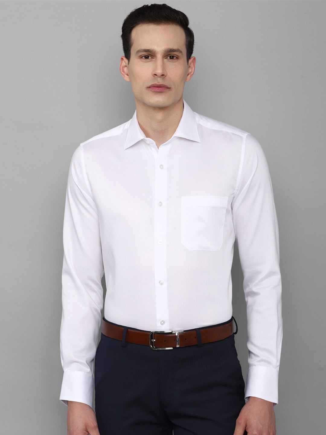 

Louis Philippe Men White Solid Pure Cotton Formal Shirt