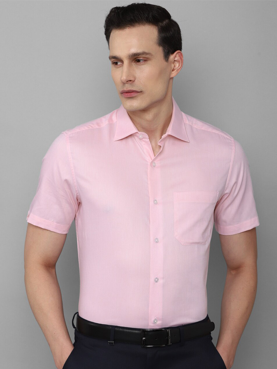 

Louis Philippe Men Pink Solid Pure Cotton Casual Shirt