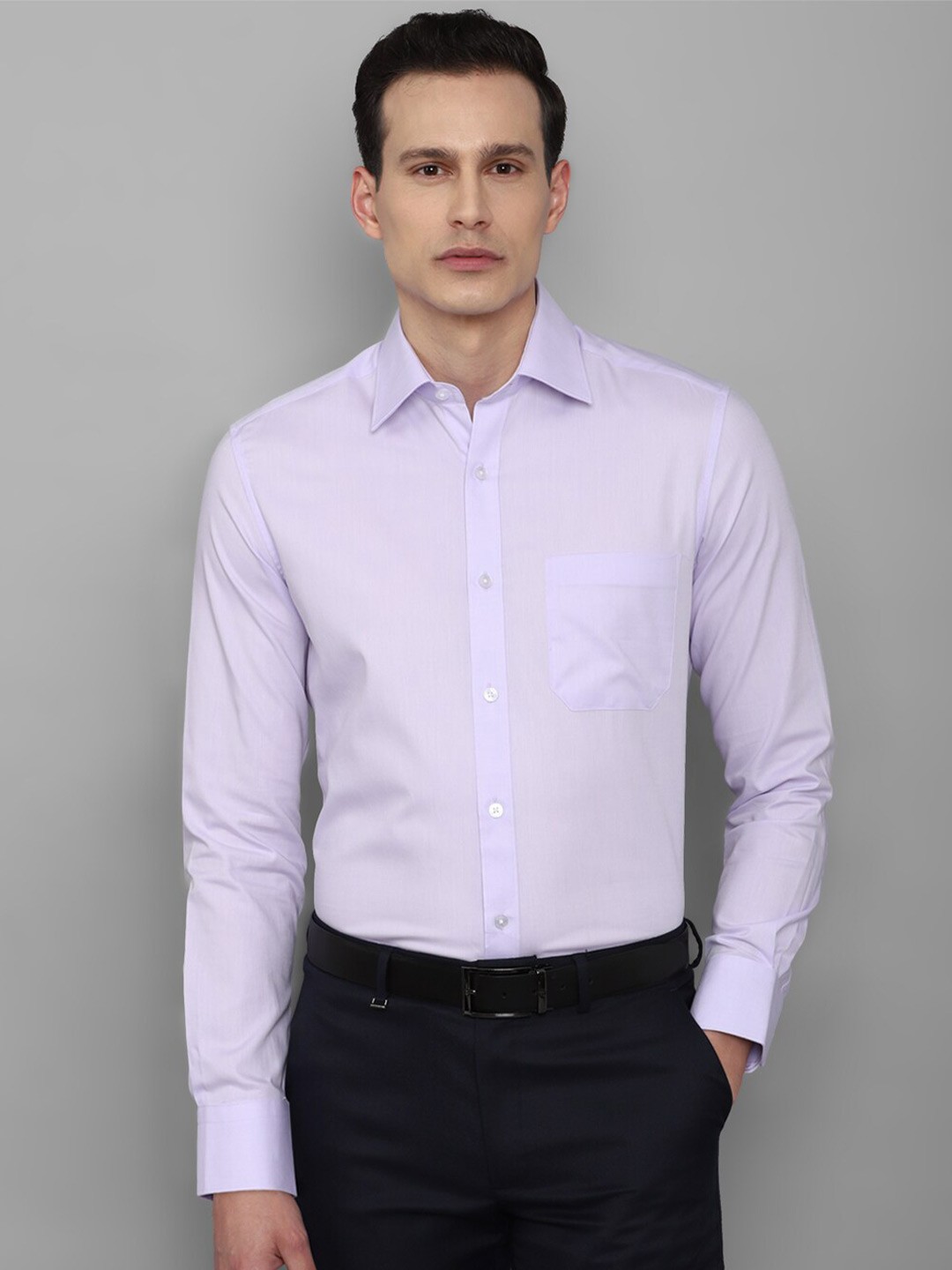 

Louis Philippe Men Purple Cotton Long Sleeves Spread Collar Formal Shirt