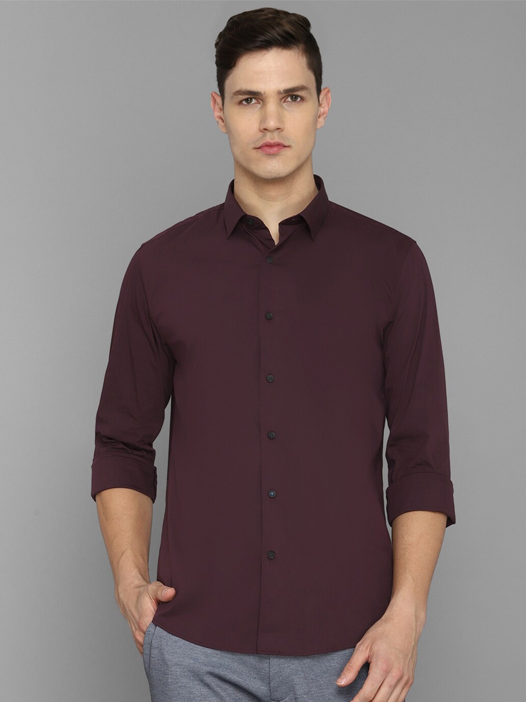 

Louis Philippe Sport Men Brown Slim Fit Casual Shirt