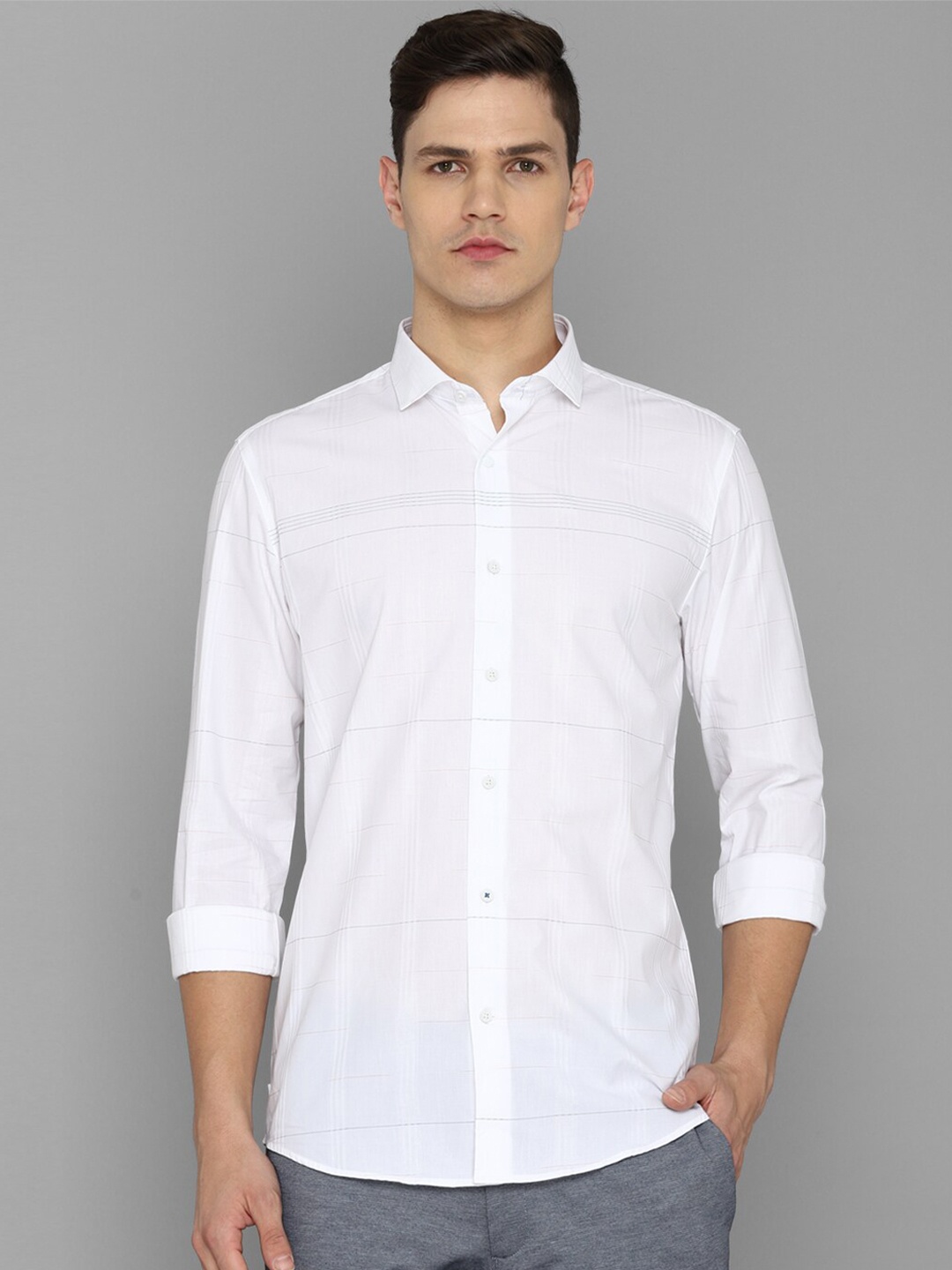 

Louis Philippe Sport Men White Slim Fit Horizontal Striped Casual Shirt