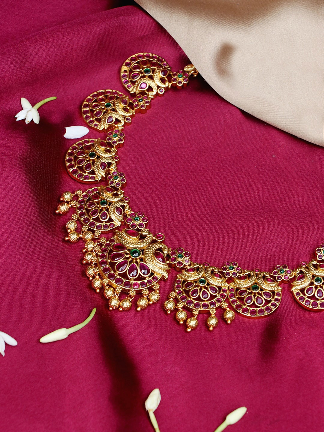 

Ishhaara Brass-Plated Purple Stone Studded & Beaded Jewellery Set, Gold