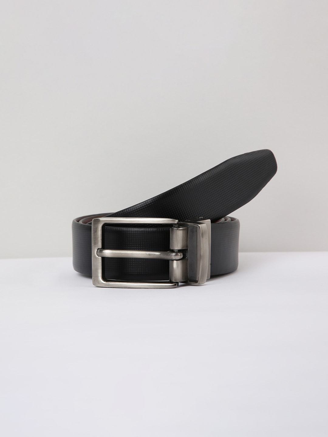 

max Men Brown Leather Formal Belt