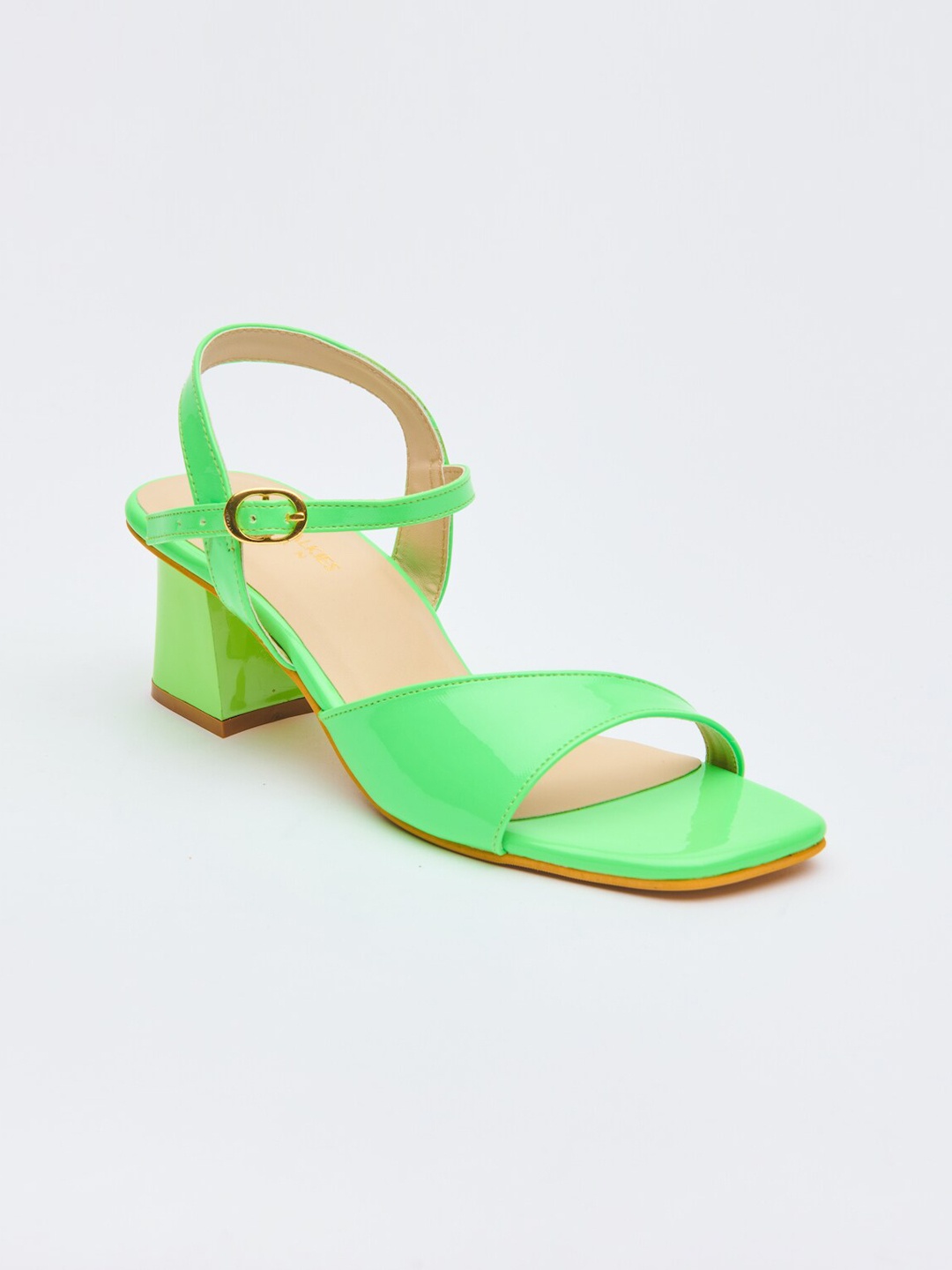 

Tokyo Talkies Women Green Block Sandals with Buckles