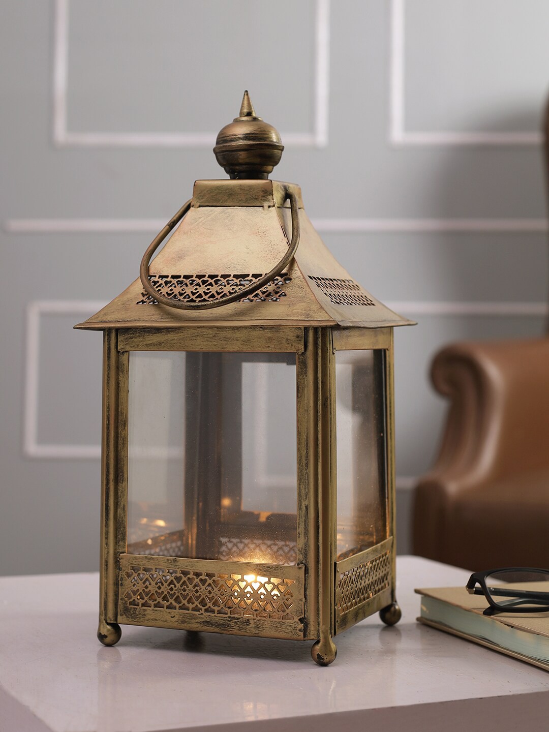 

Aapno Rajasthan Gold Decorative Antique Finish Moroccan Lanterns