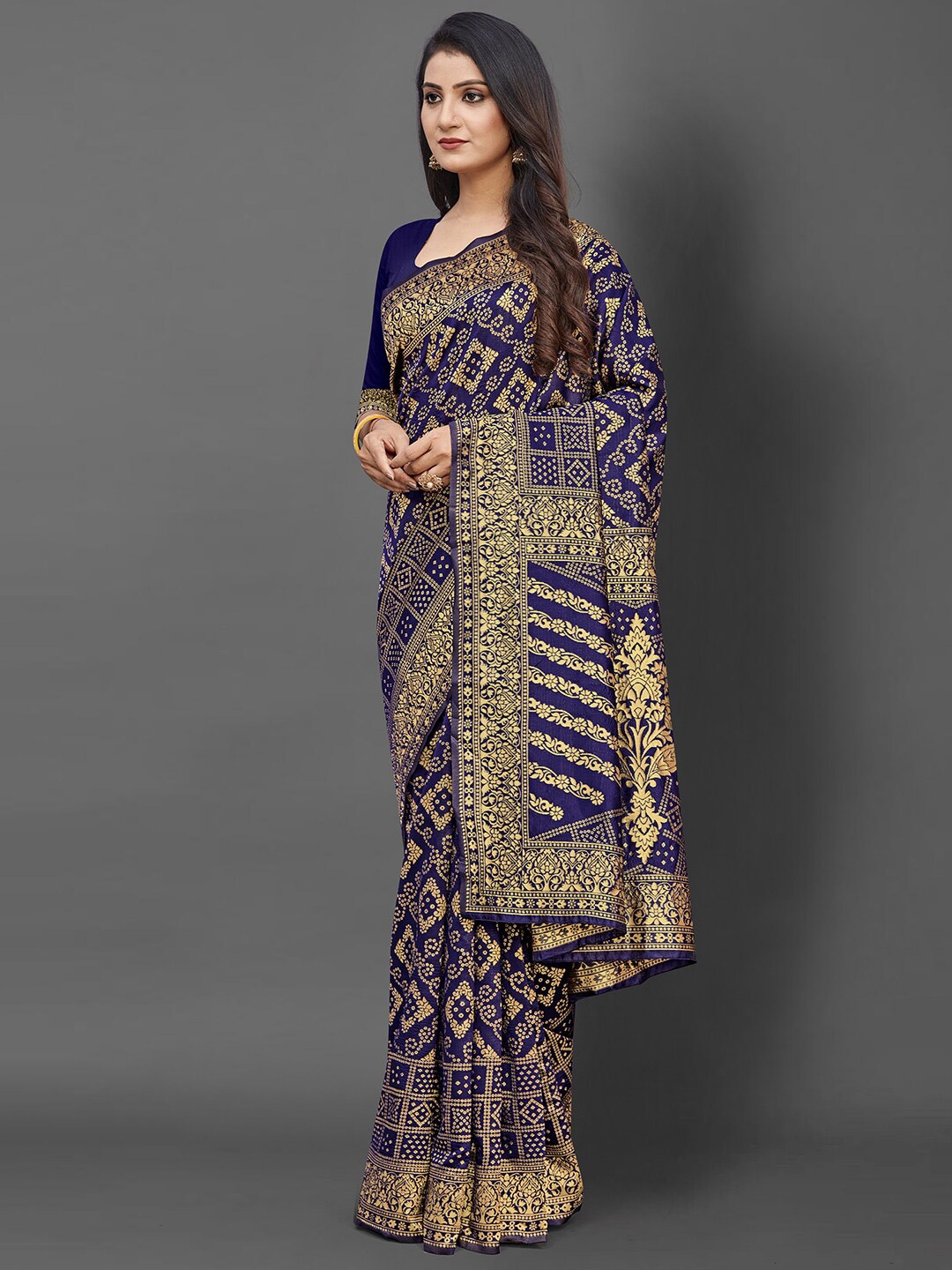 

KALINI Navy Blue & Gold-Toned Ethnic Motifs Silk Blend Saree