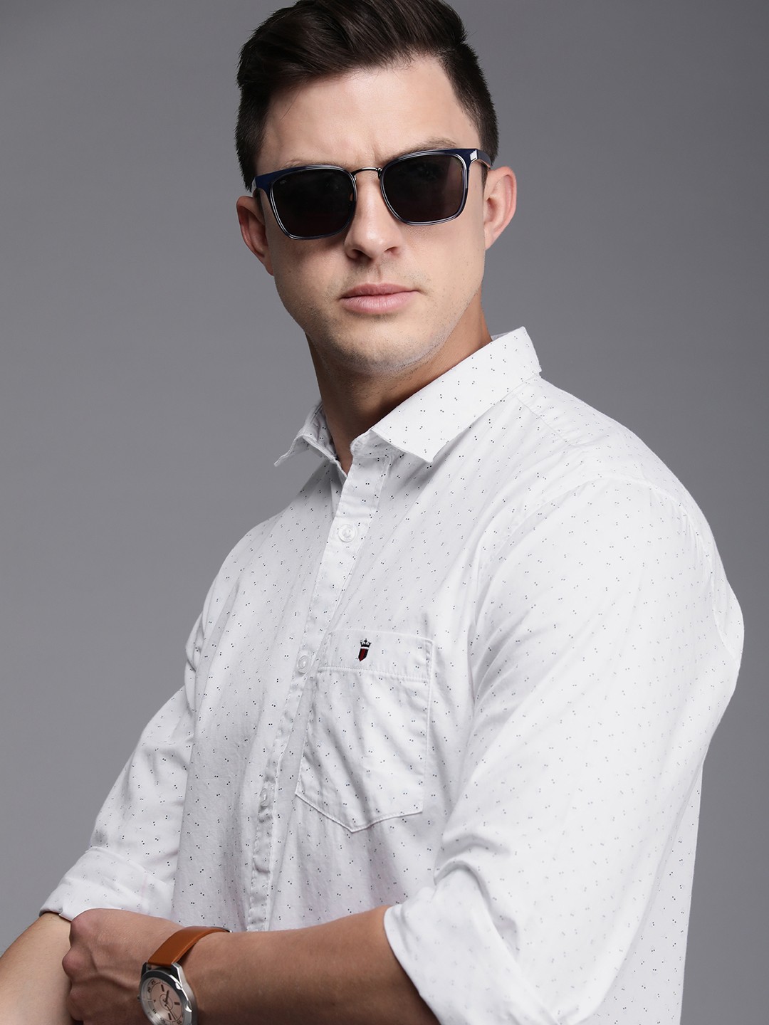 

Louis Philippe Jeans Men White Slim Fit Printed Pure Cotton Casual Shirt