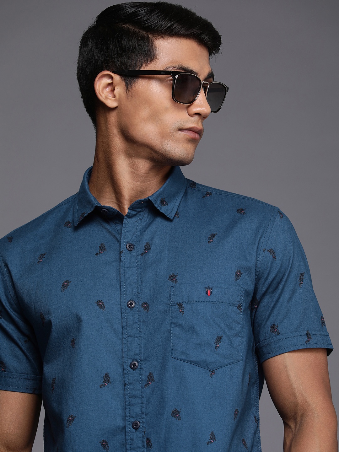 

Louis Philippe Jeans Men Super Slim Fit Printed Pure Cotton Casual Shirt, Teal
