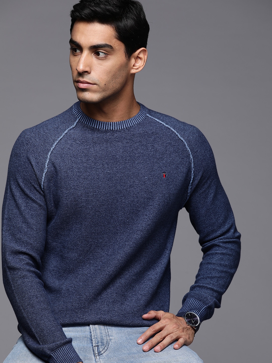 

Louis Philippe Jeans Men Navy Blue Solid Pure Cotton Raglan Sleeves Pullover