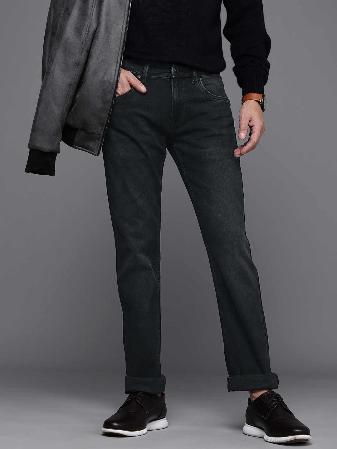 

Louis Philippe Jeans Men Navy Blue Slim Fit Mid-Rise Light Fade Jeans