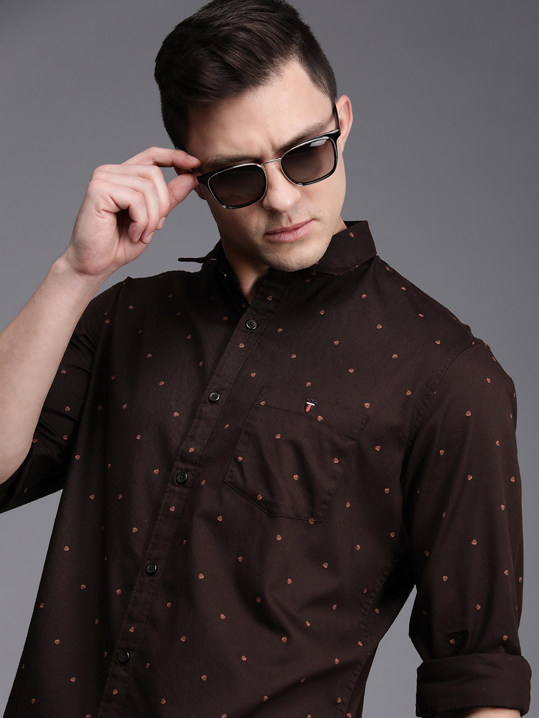 

Louis Philippe Jeans Men Brown Slim Fit Printed Pure Cotton Casual Shirt