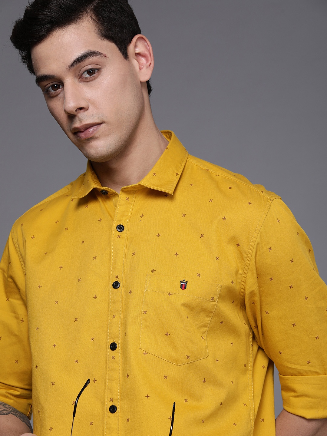 

Louis Philippe Jeans Men Yellow Slim Fit Printed Pure Cotton Casual Shirt