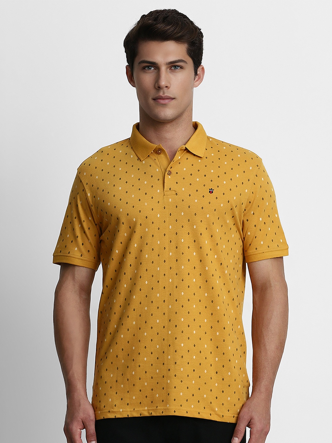 

Louis Philippe Sport Men Navy Blue & Red Geometric Printed Polo Collar T-shirt