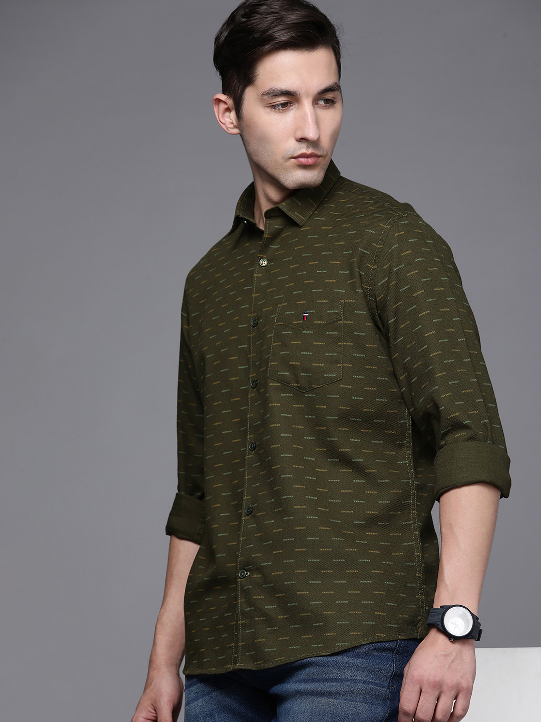 

Louis Philippe Sport Men Olive Green Slim Fit Self-Design Pure Cotton Casual Shirt