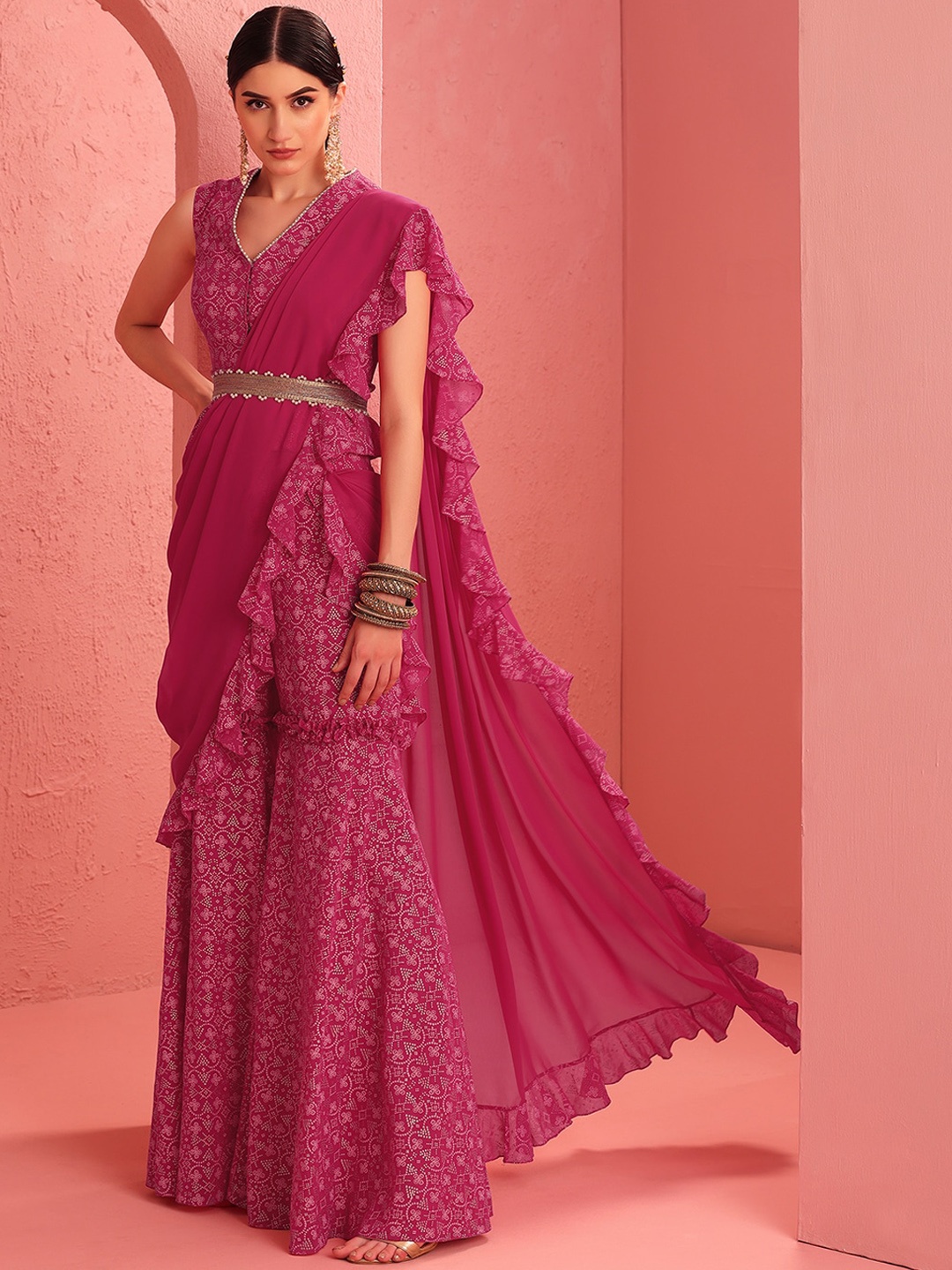 

INDYA Women Ethnic Motifs Printed Kurti with Sharara & Dupatta, Pink