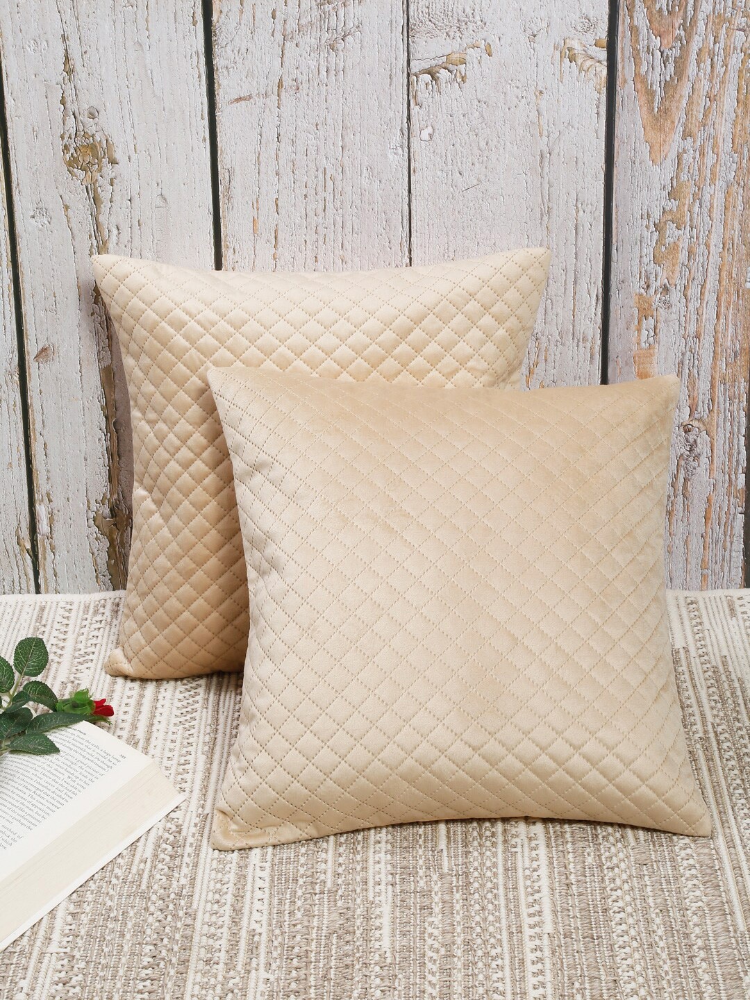 

Slushy Mushy Cream-Coloured Set of 2 Geometric Square Cushion Covers
