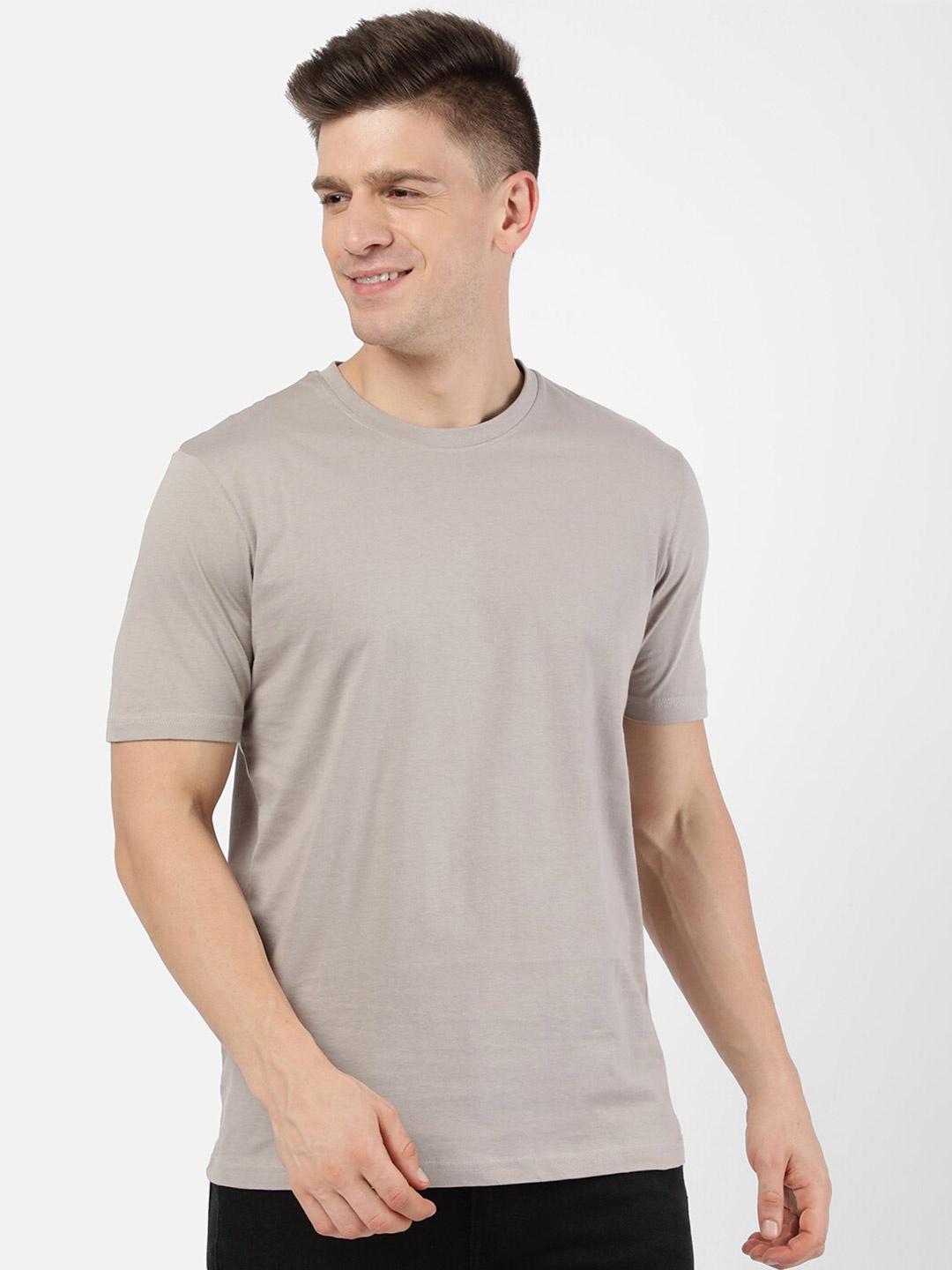 

R&B Men Beige Solid T-shirt