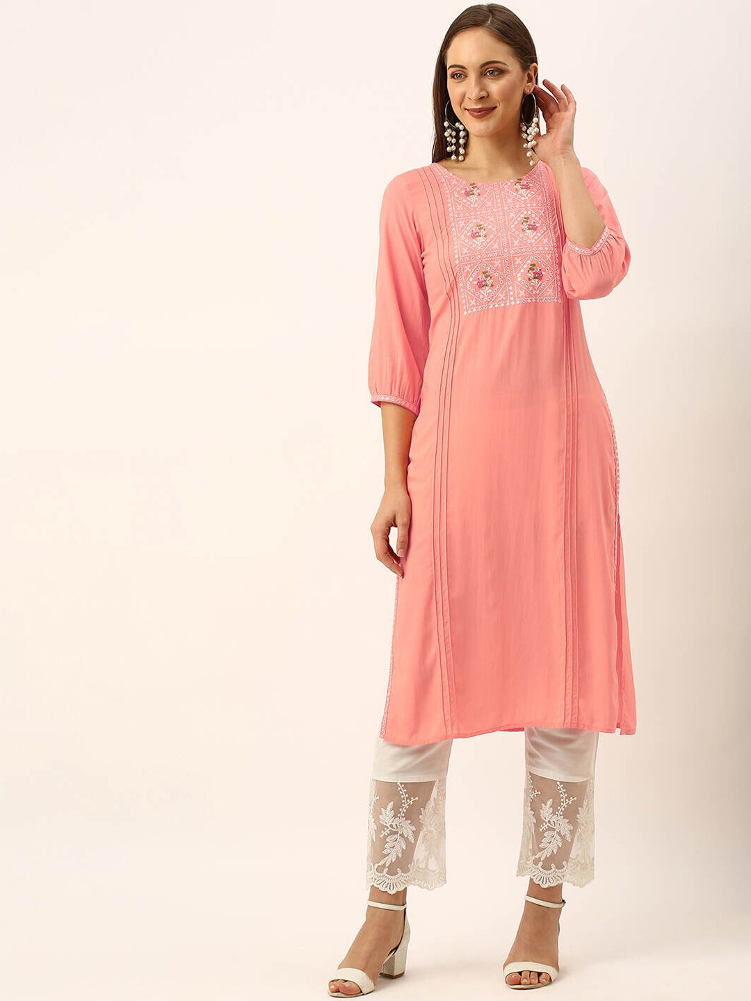

ZOLA Women Peach-Coloured Geometric Yoke Design Thread Work Kurta