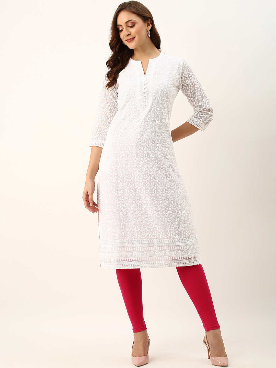 

ZOLA Women White Floral Embroidered Thread Work Georgette Kurta