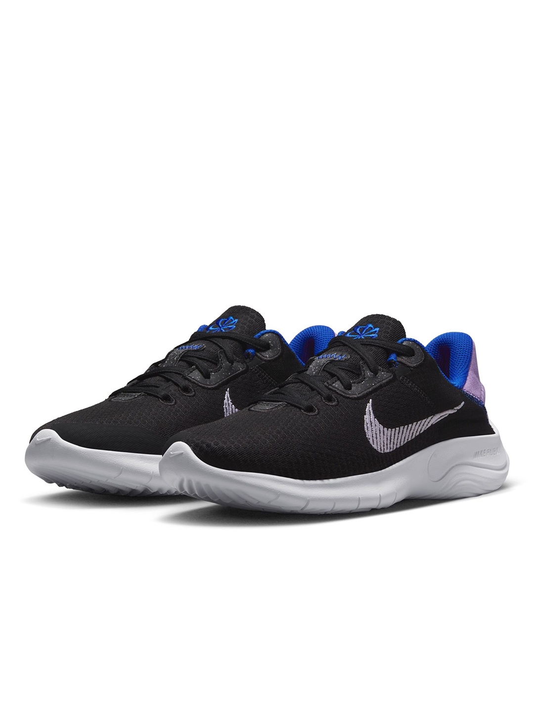 

Nike Women Flex Experience RN 11 NN Running Shoes, Black