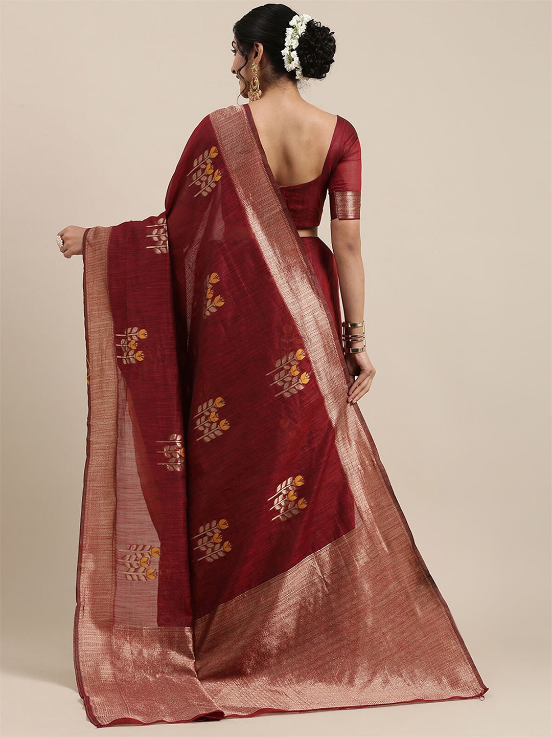 

ODETTE Maroon & Gold-Toned Floral Zari Linen Blend Banarasi Saree