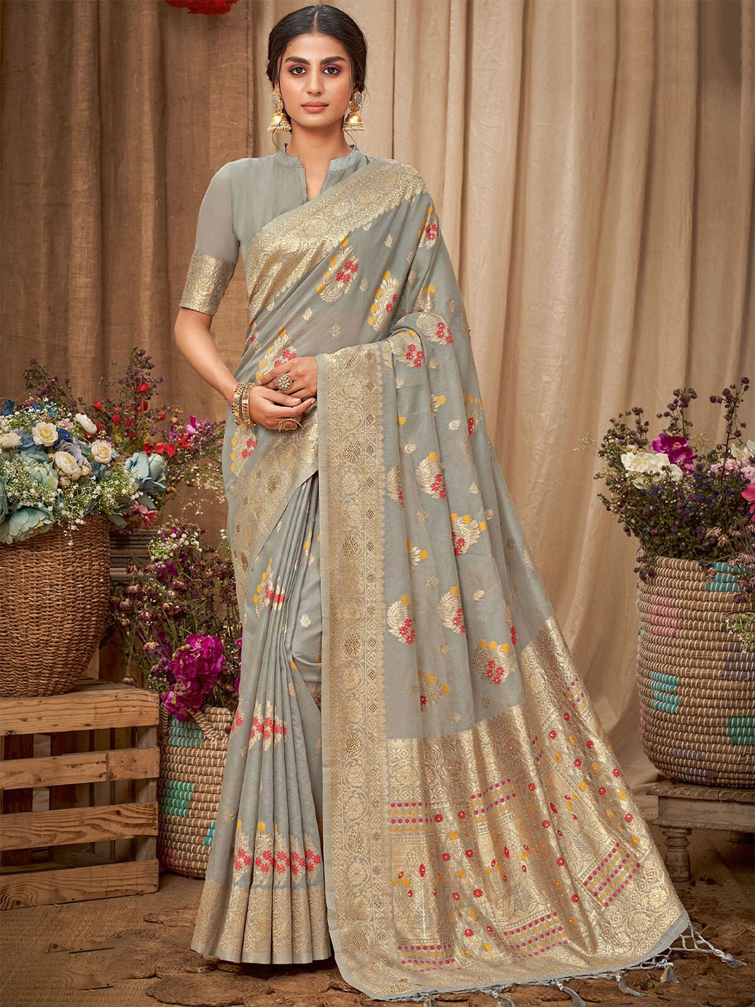 

ODETTE Grey & Red Ethnic Motifs Zari Saree