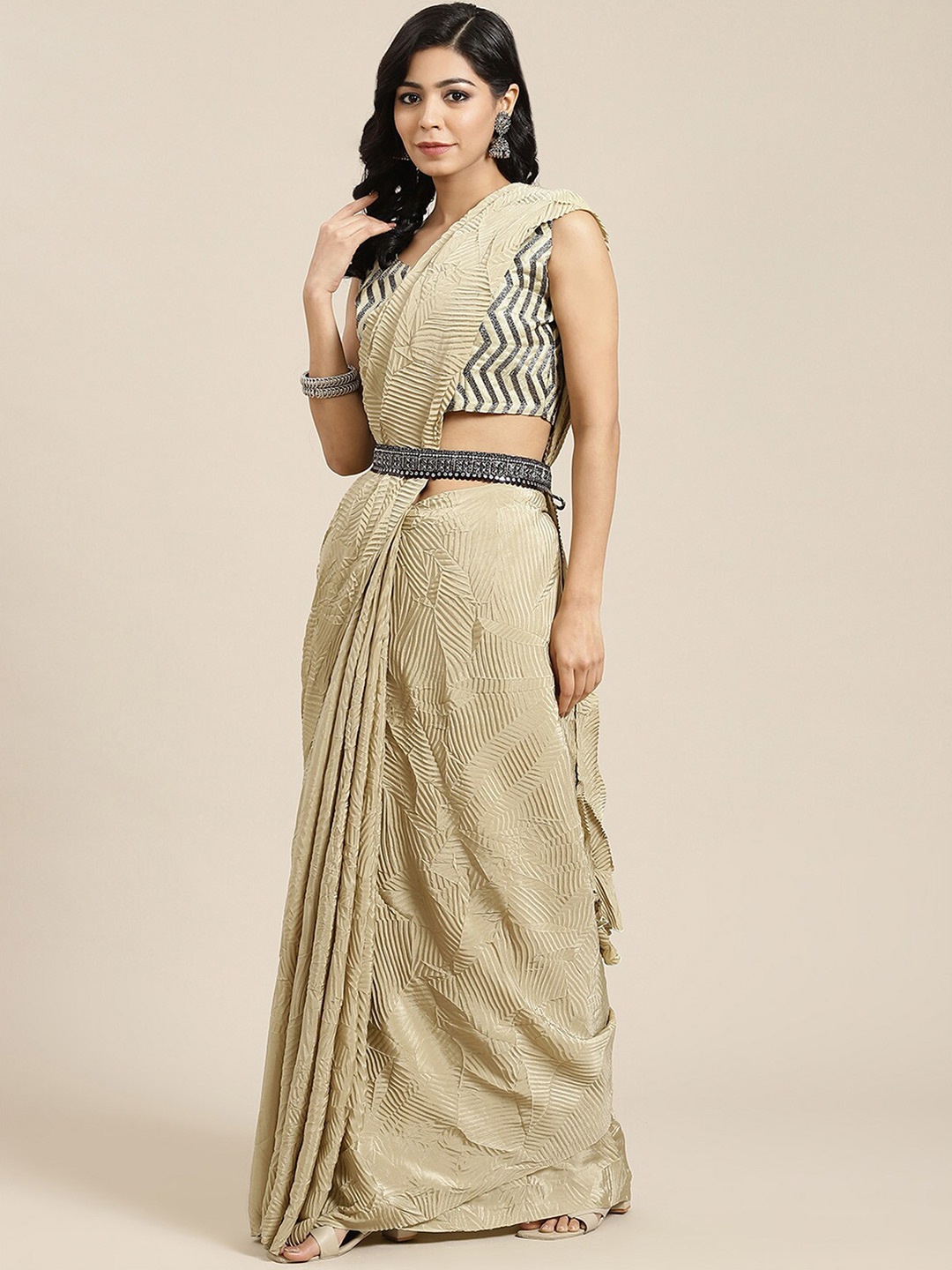 

ODETTE Gold-Toned Pure Crepe Saree