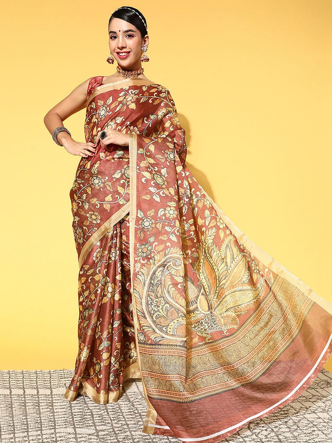 

ODETTE Maroon & Green Kalamkari Linen Blend Saree
