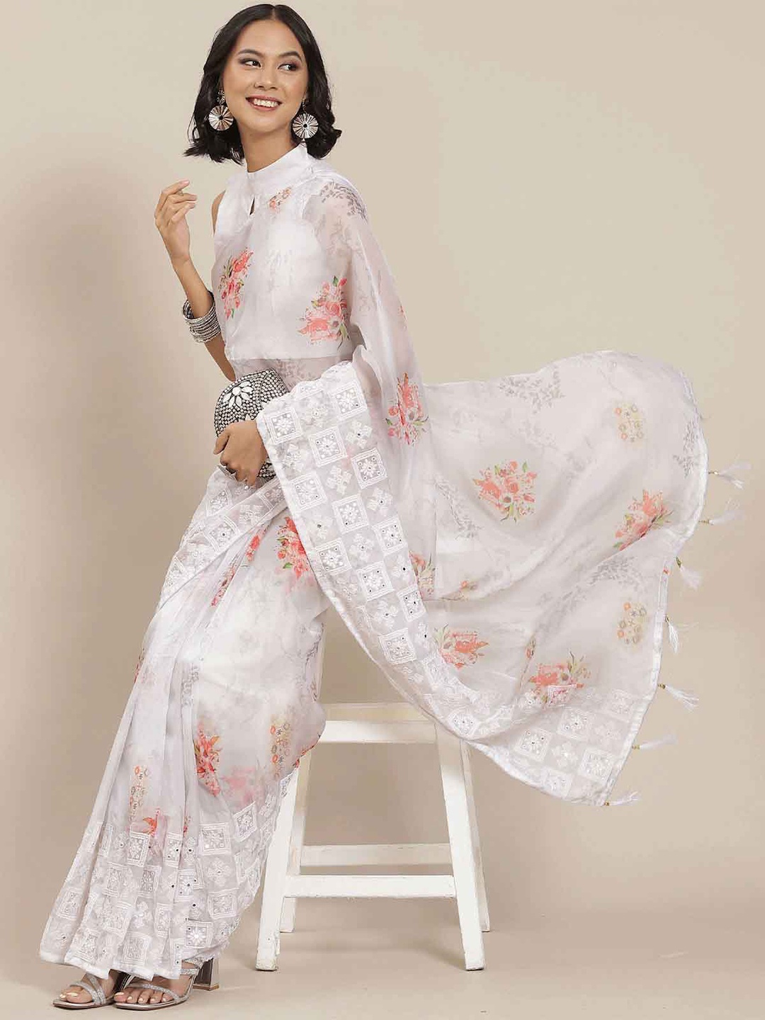 

ODETTE White & Pink Floral Embroidered Silk Blend Saree