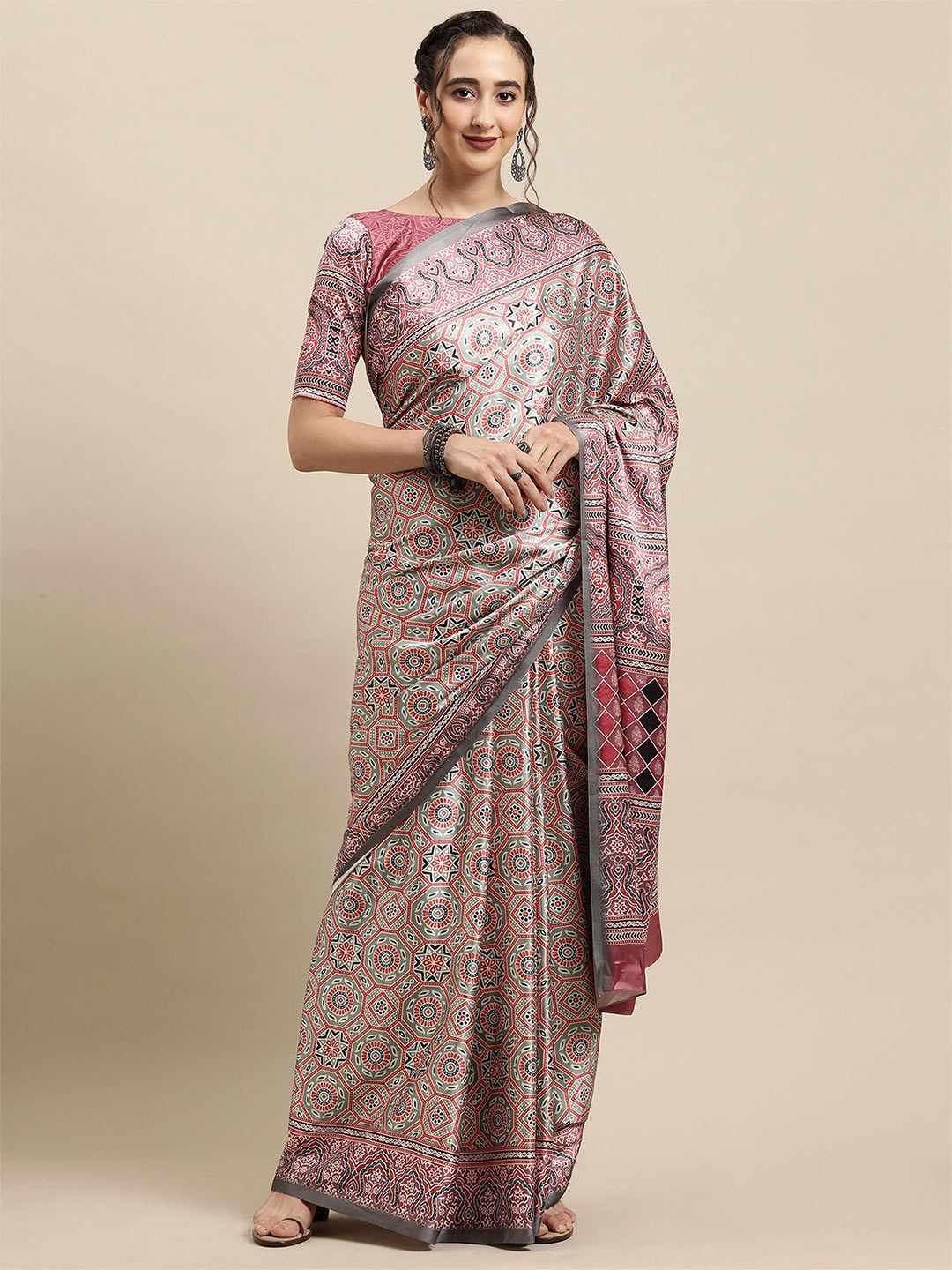 

ODETTE Olive Green & Pink Ethnic Motifs Block Print Saree