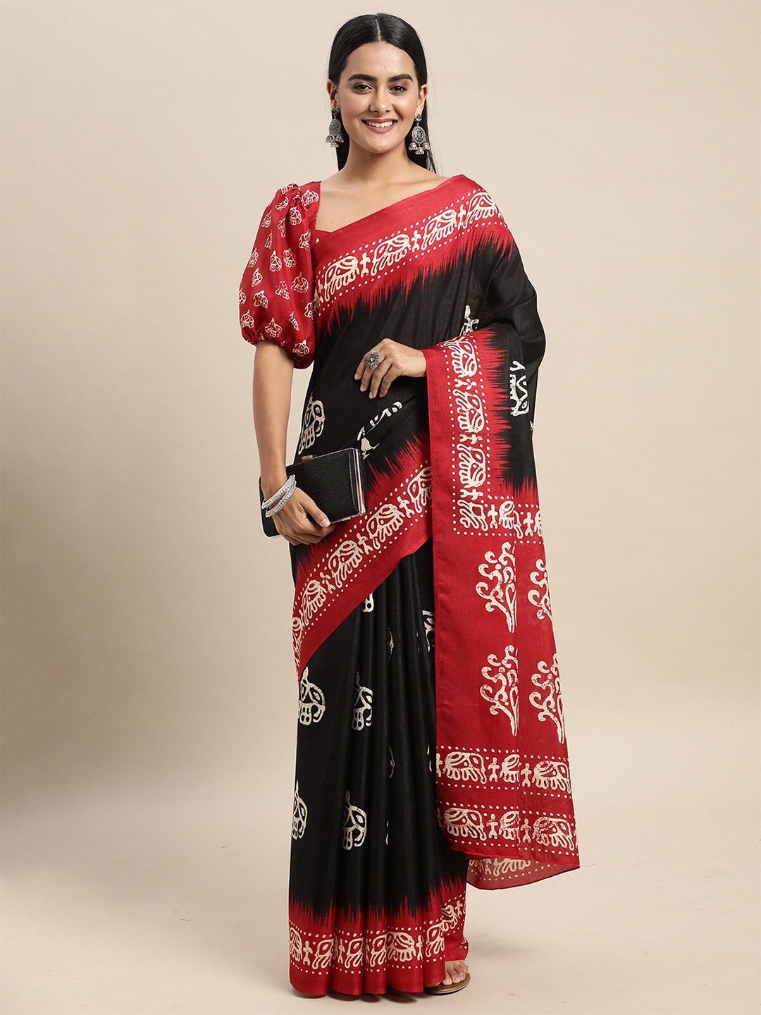 

ODETTE Black & Red Floral Silk Blend Saree