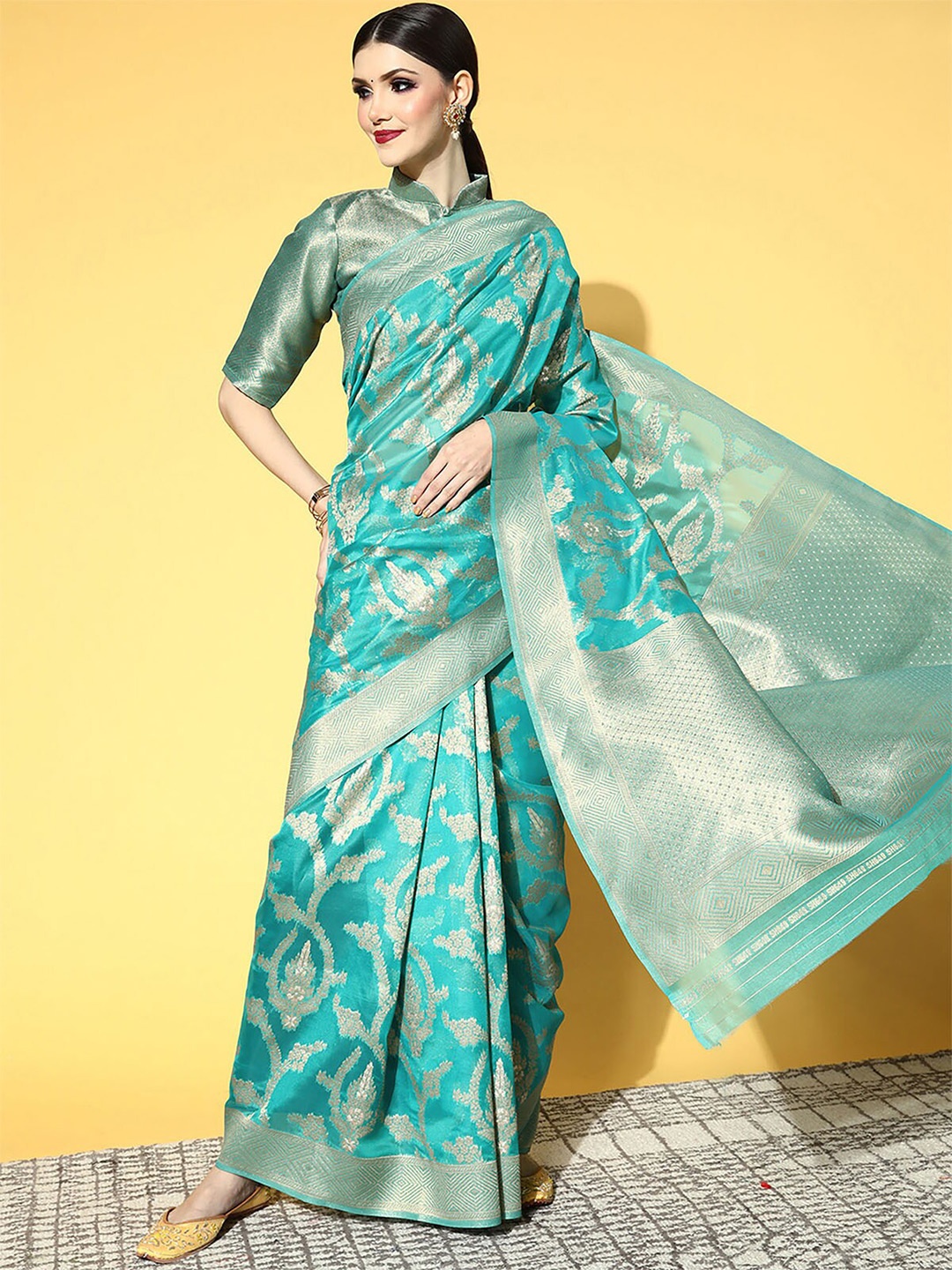 

ODETTE Turquoise Blue & Gold-Toned Woven Design Zari Organza Saree