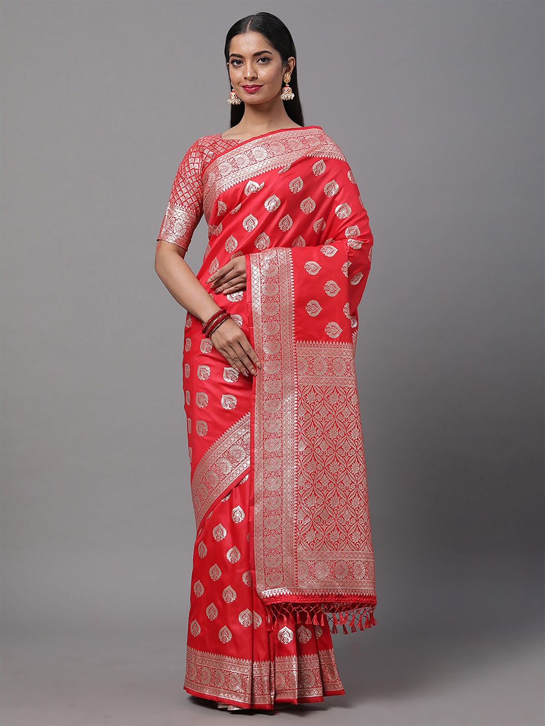 

ODETTE Red & Gold-Toned Ethnic Motifs Woven Design Zari Silk Blend Banarasi Saree