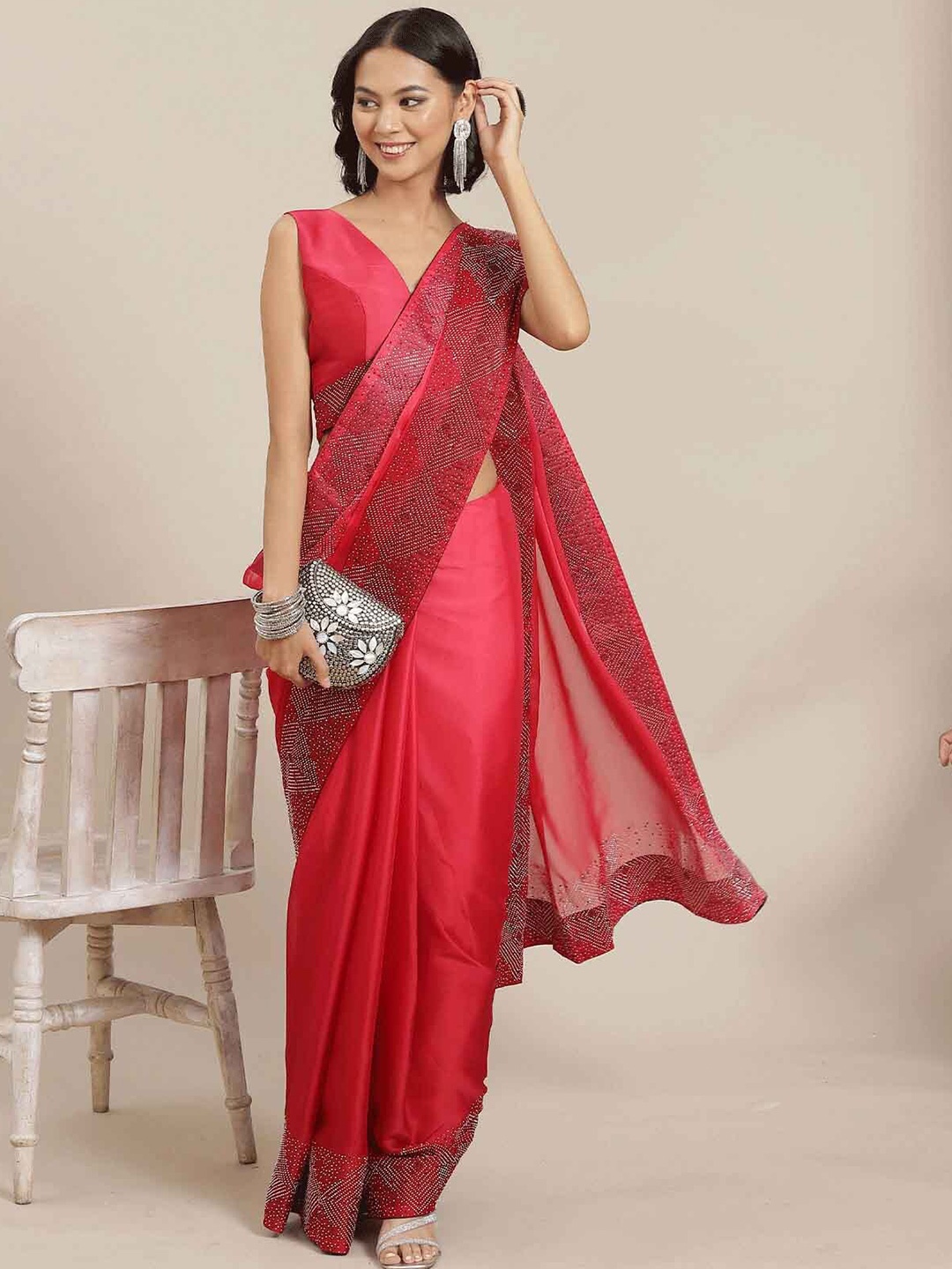 

ODETTE Red Ombre Art Silk Saree