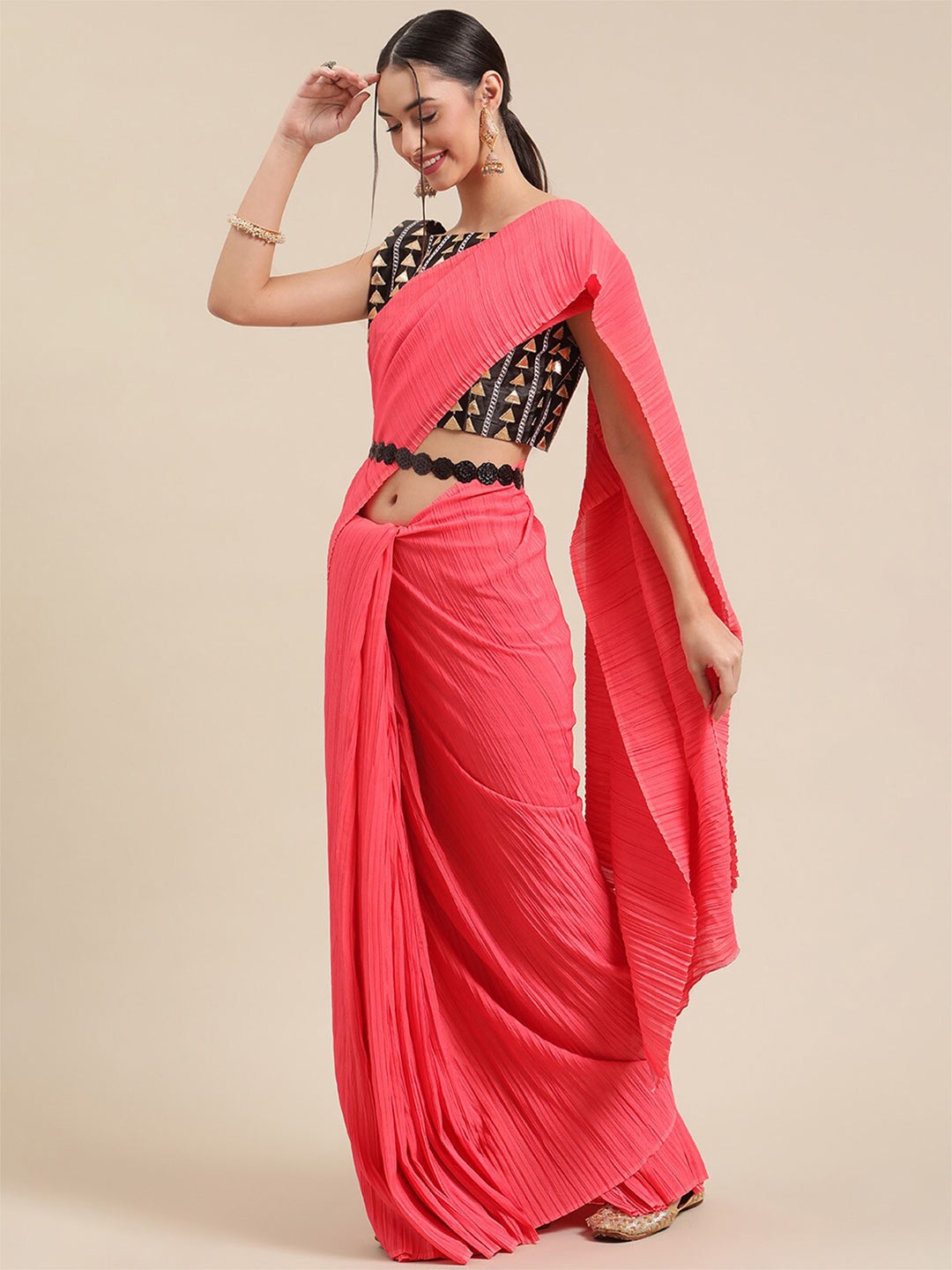 

ODETTE Pink Georgette Solid Belted Saree