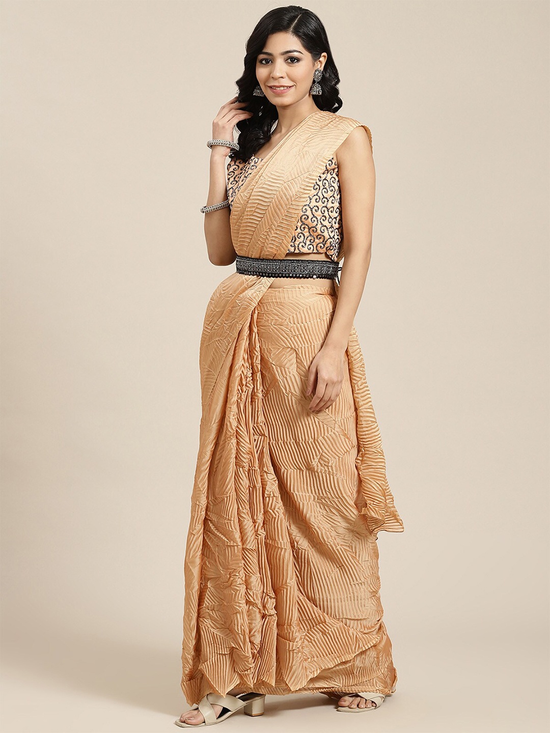 

ODETTE Peach-Coloured Saree