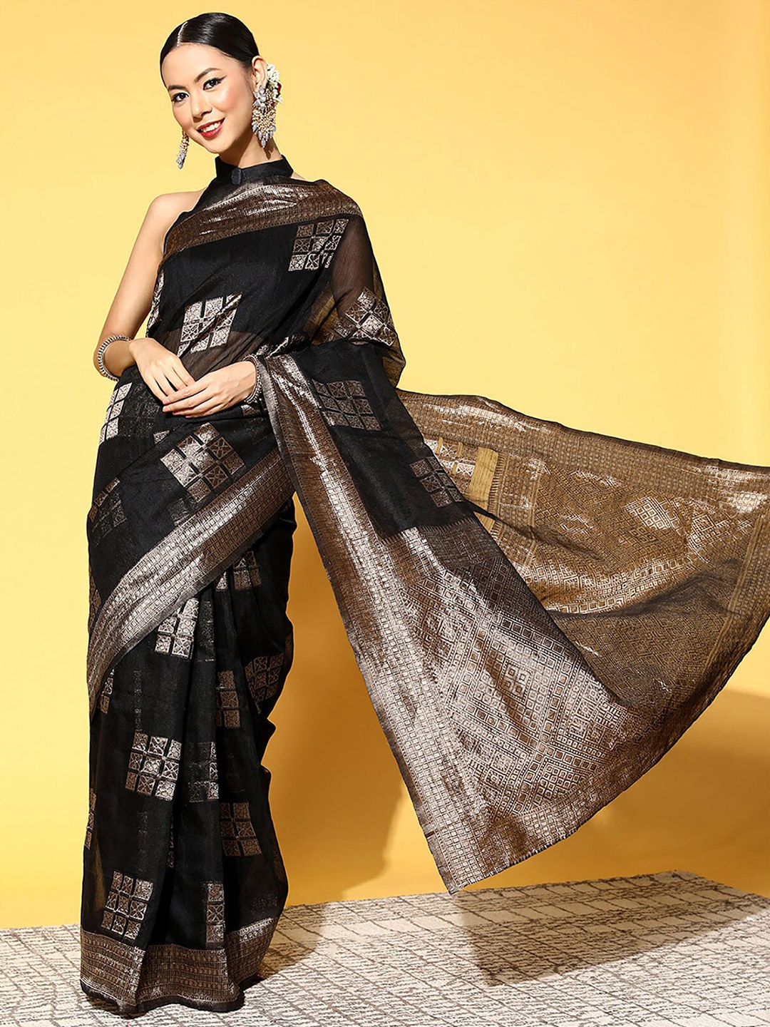 

ODETTE Black & Gold-Toned Woven Design Zari Linen Blend Saree