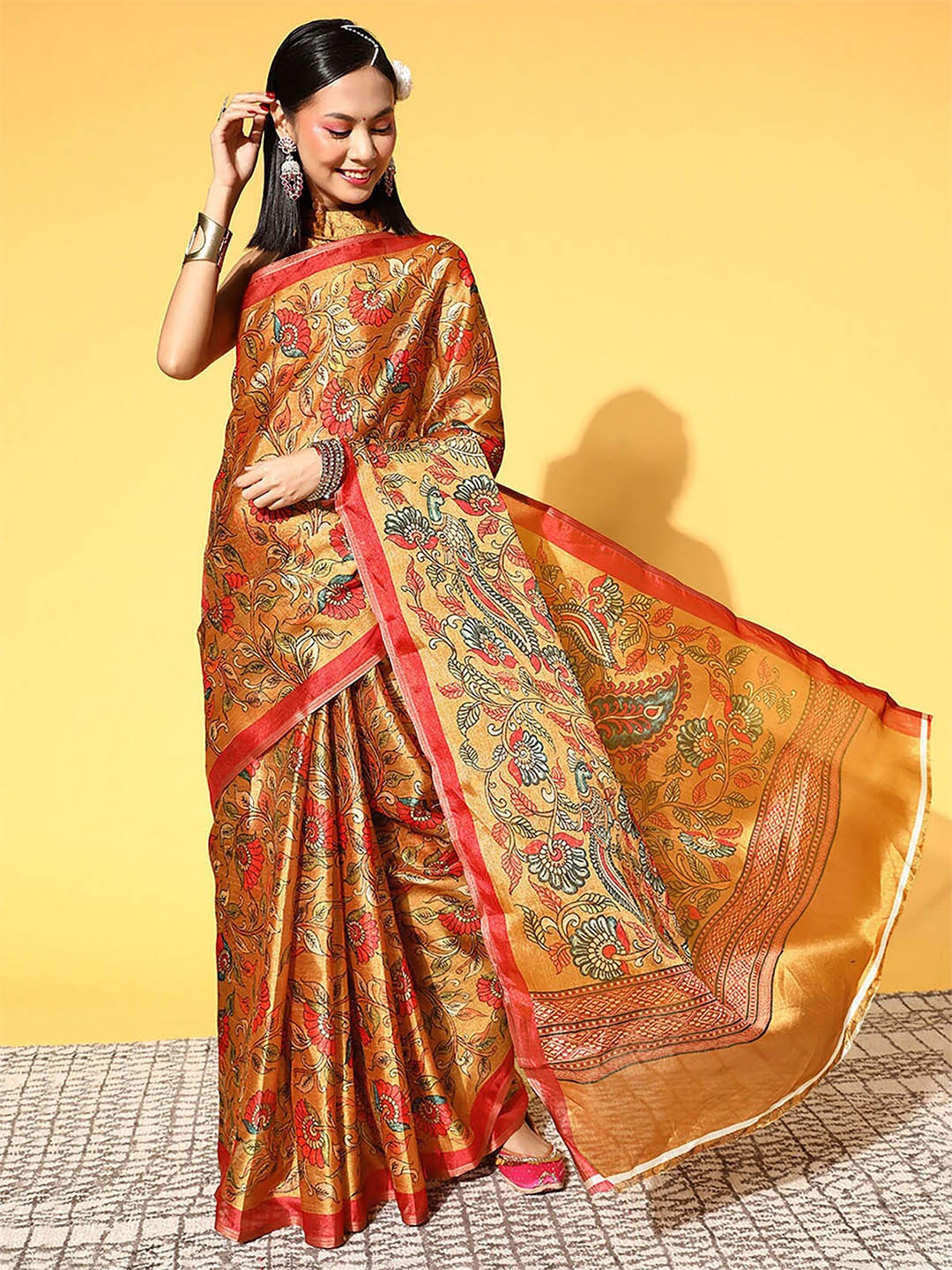 

ODETTE Beige & Green Floral Printed Saree