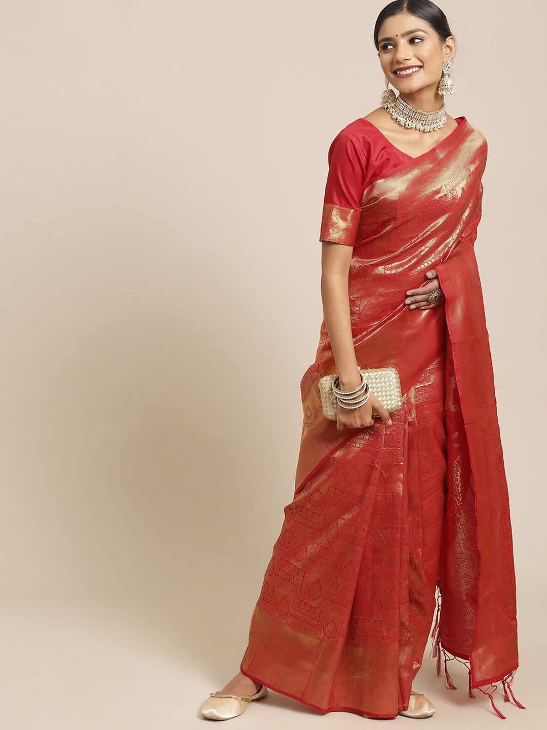 

ODETTE Red & Gold-Toned Woven Design Zari Silk Blend Kanjeevaram Saree