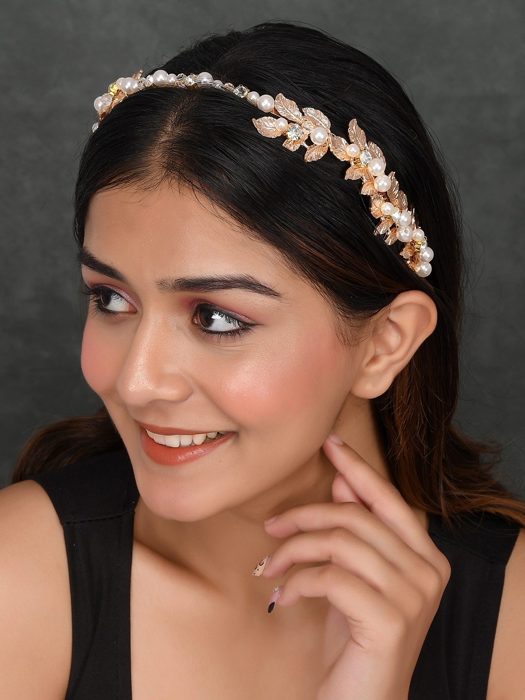 

AQUASTREET Women Gold-Toned Embellished Hairband