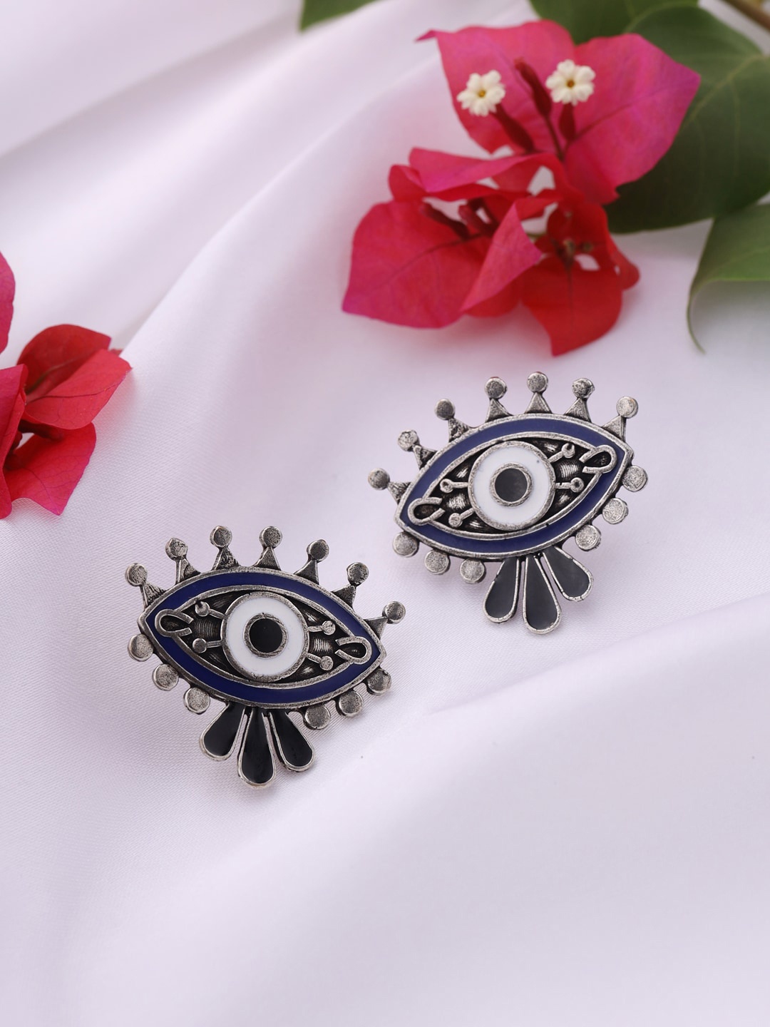 

VIRAASI Silver-Toned & Navy Blue Quirky Studs Earrings