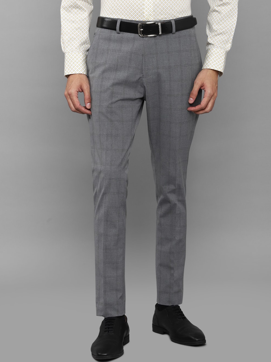 

Louis Philippe Men Grey Checked Slim Fit Formal Trousers