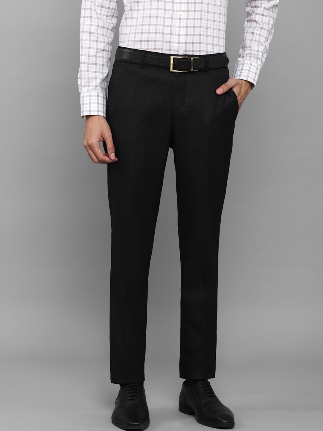 

Louis Philippe Men Black Checked Slim Fit Formal Trousers