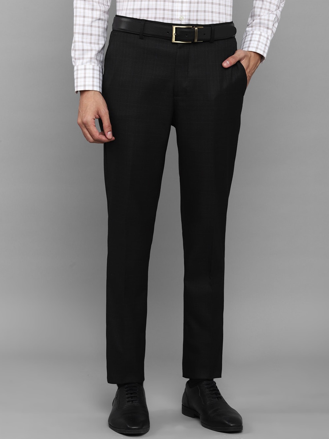 

Louis Philippe Men Black Checked Slim Fit Formal Trousers