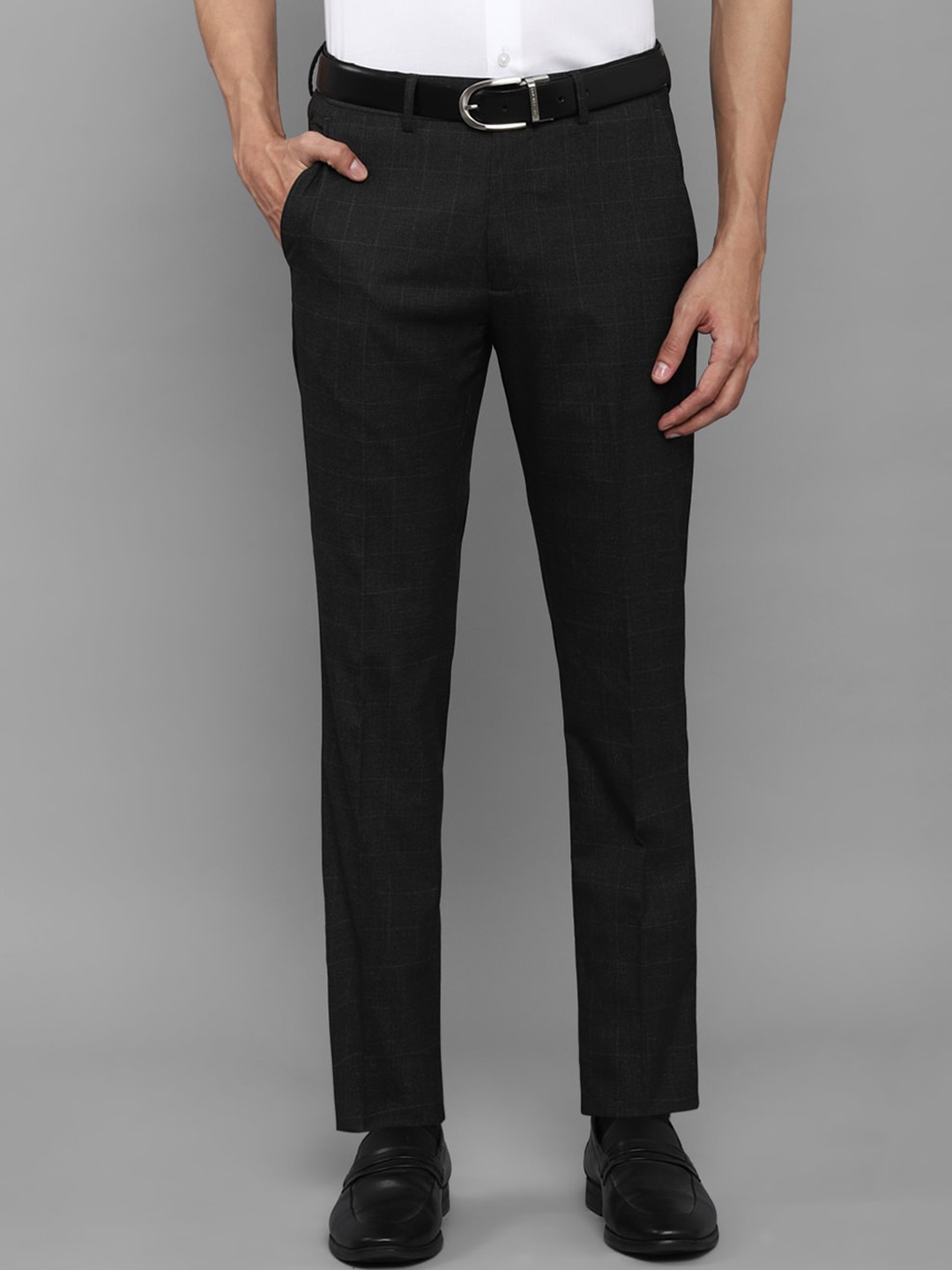 

Louis Philippe Men Black Checked Slim Fit Formal Trousers