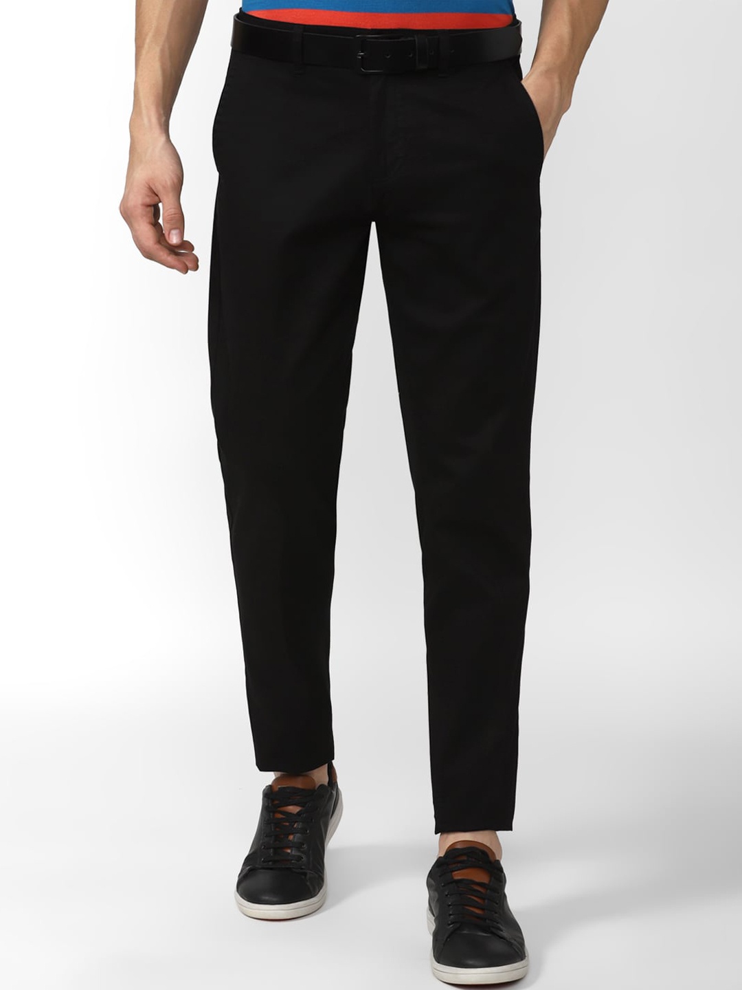 

Van Heusen Sport Men Black Slim Fit Trousers