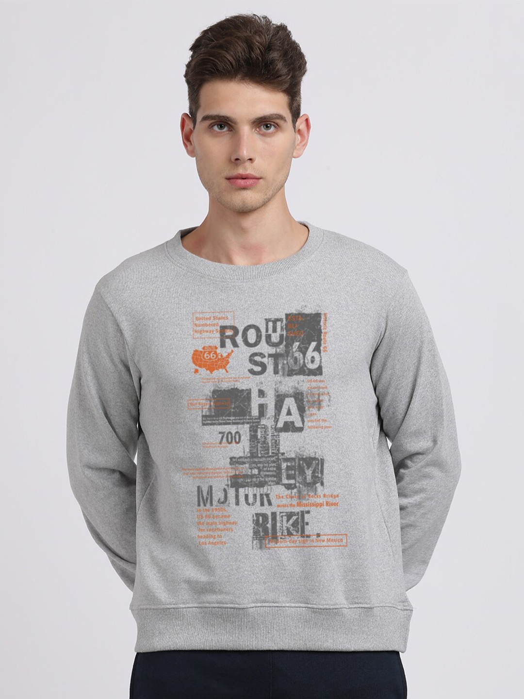 

BLACK RADIO Men Grey Printed Sweatshirt