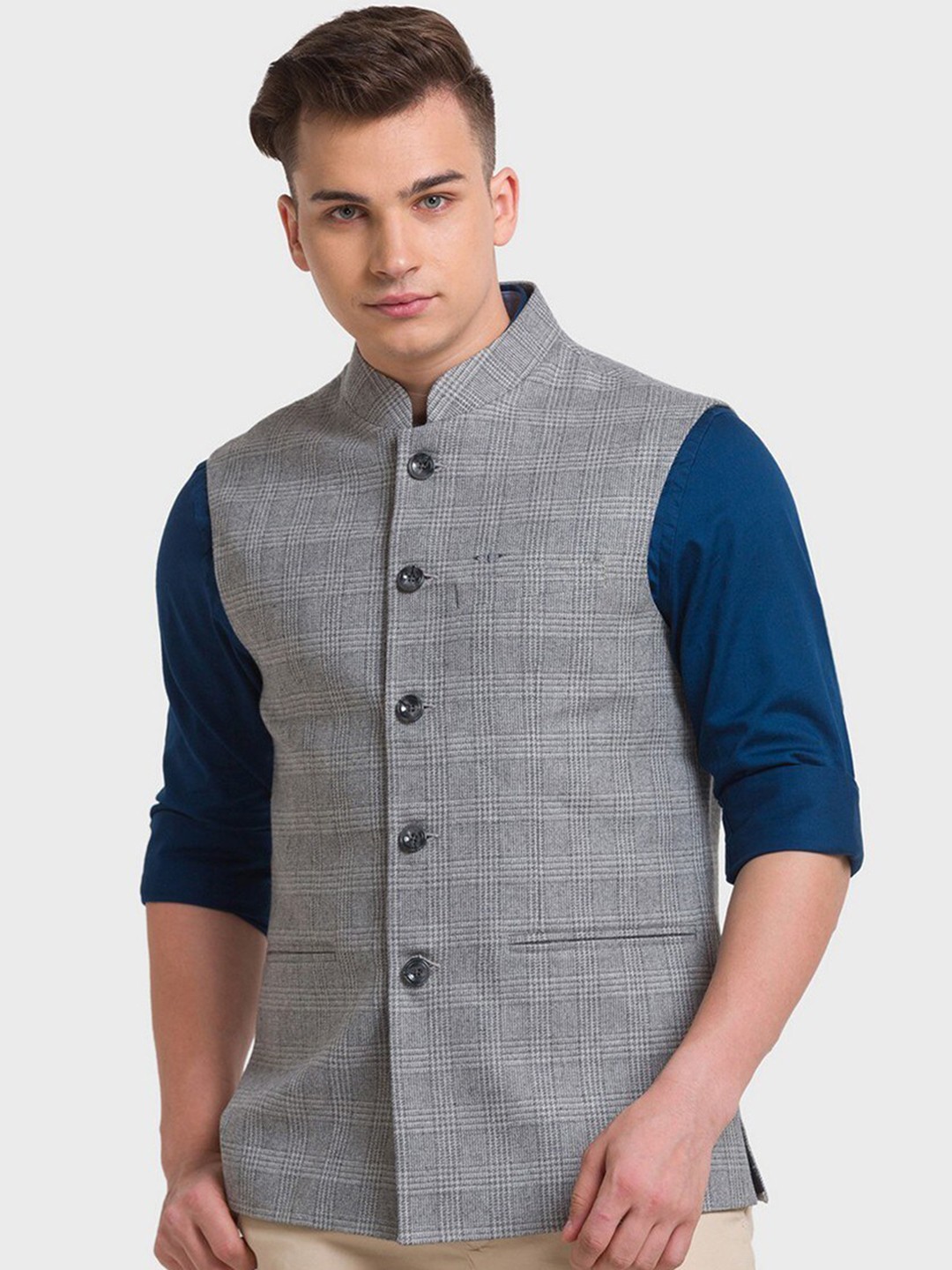 

ColorPlus Plus-Size Men Grey Checked Nehru Jacket